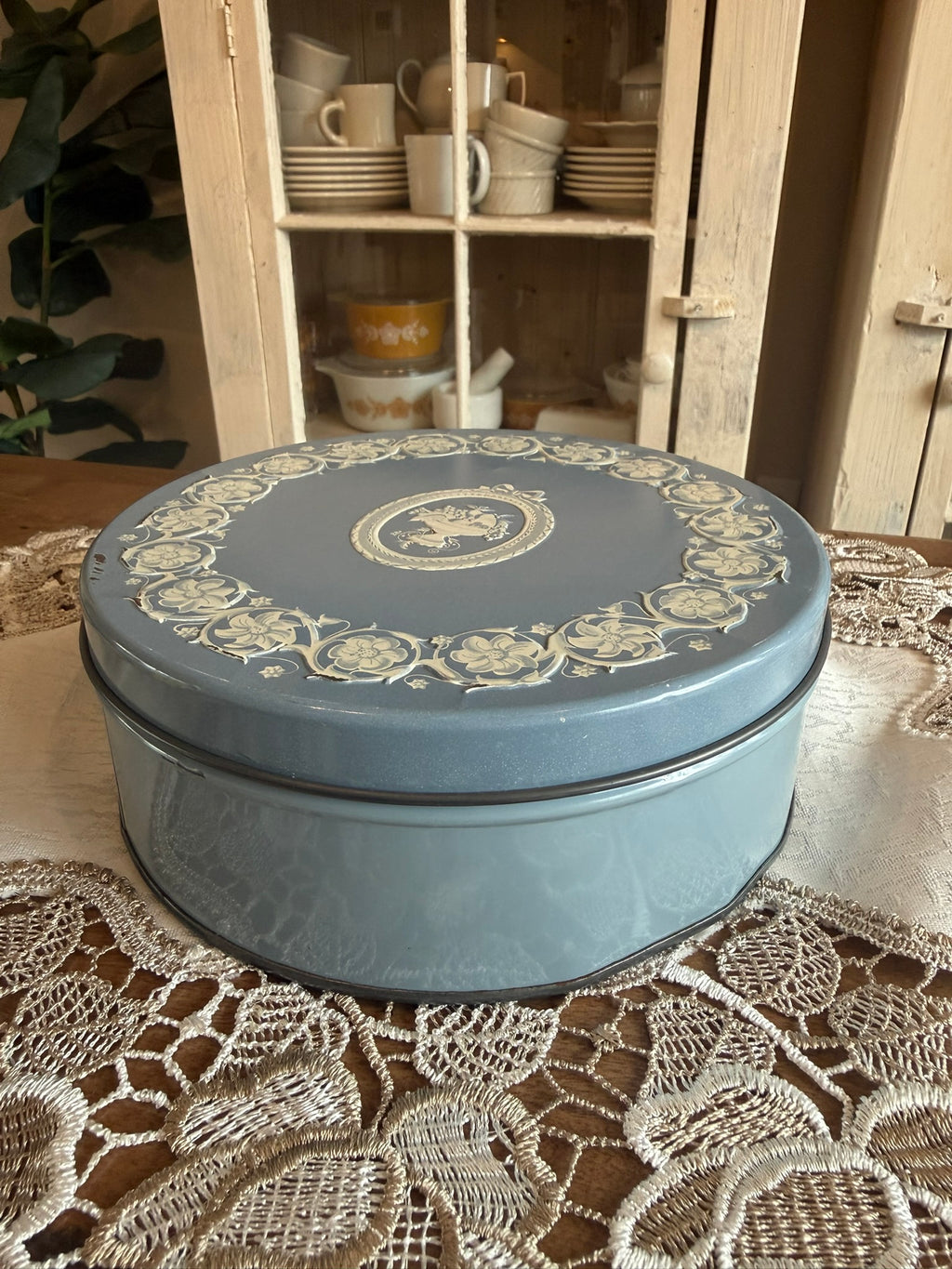 Vintage Wedgwood-Style Round Metal Tin – Pale Blue with Floral Neoclassical Relief