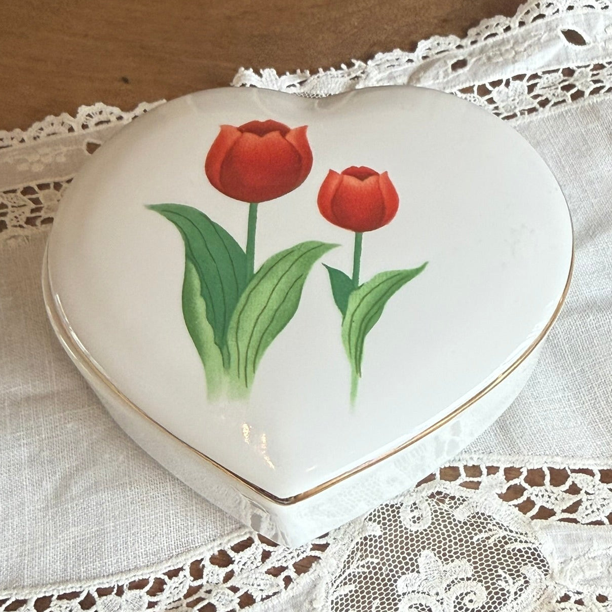 Otagiri Vintage Heart-Shaped Porcelain Tulip Trinket Box