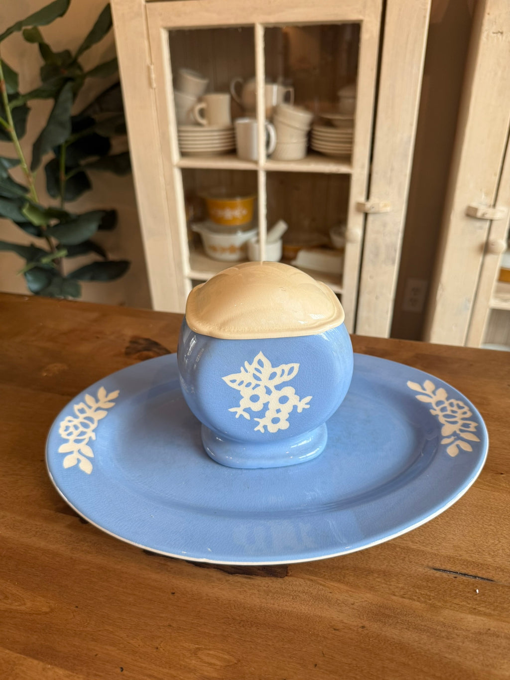 Harker Cameoware Vintage Blue & White Floral Grease Jar with Lid and Matching Platter