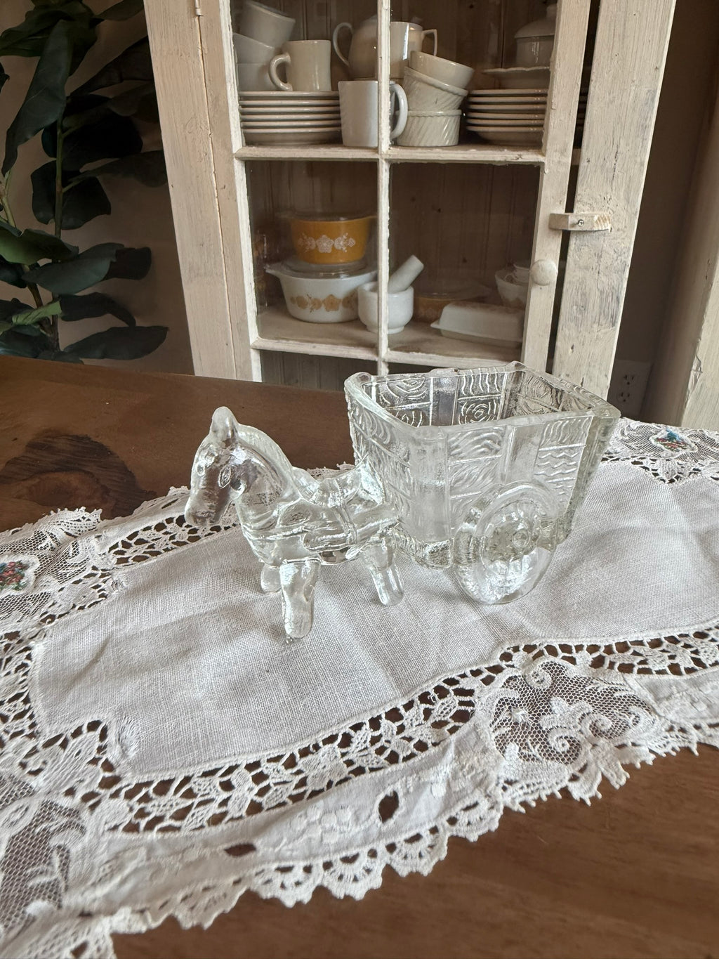 Jeannette Vintage Glass Donkey and Cart – Clear Pressed Glass Figurine