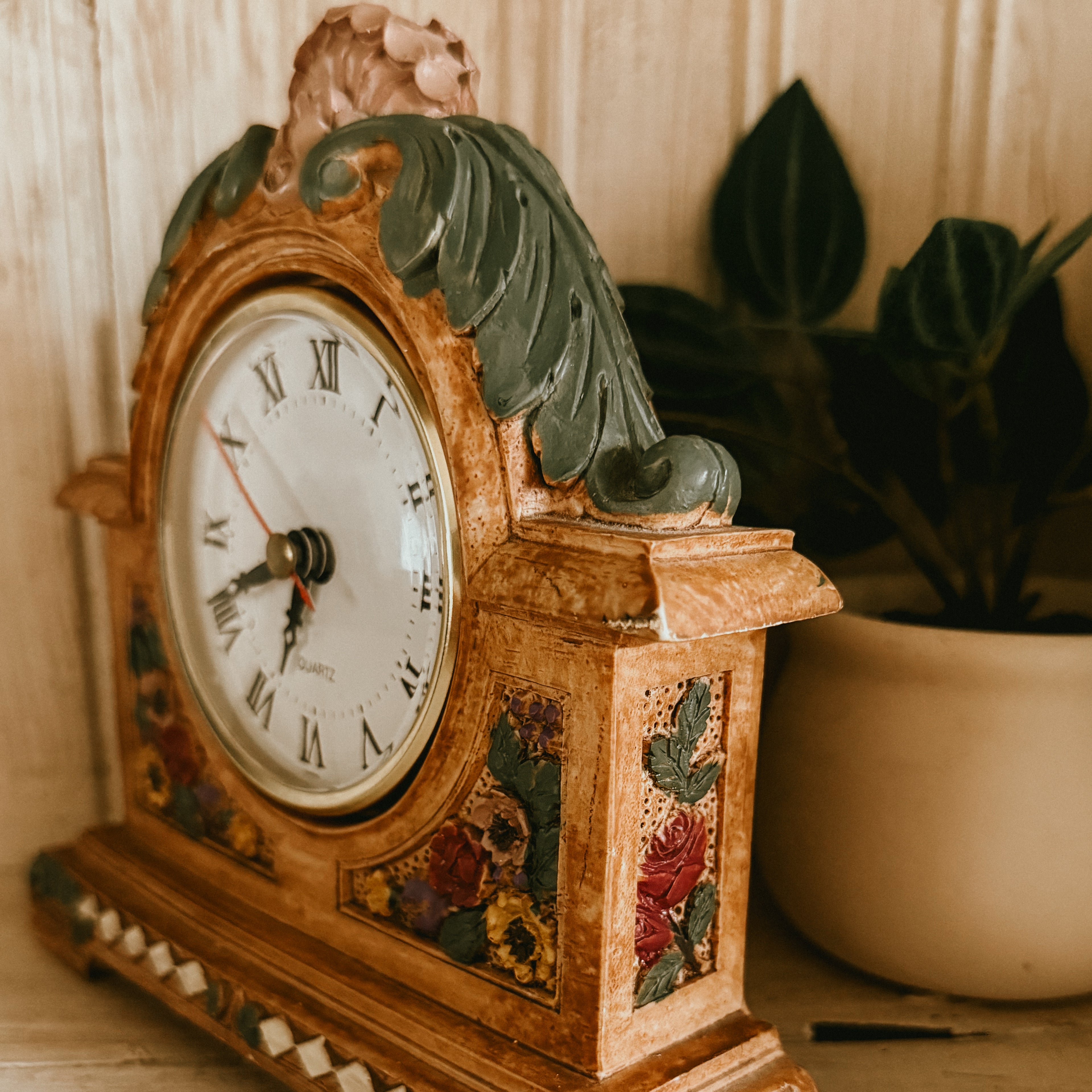 Albert E Price Vintage Ornate Floral Resin Mantel or Desk Clock – Romantic Cottagecore