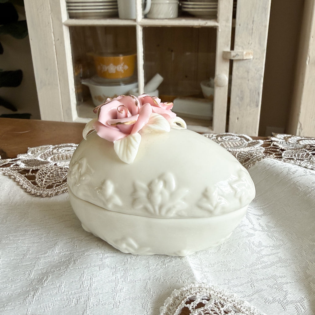 Porcelain Egg-Shaped Vintage Trinket Box – Applied Pink Roses with Gold Trim – Victorian Style Jewelry Casket