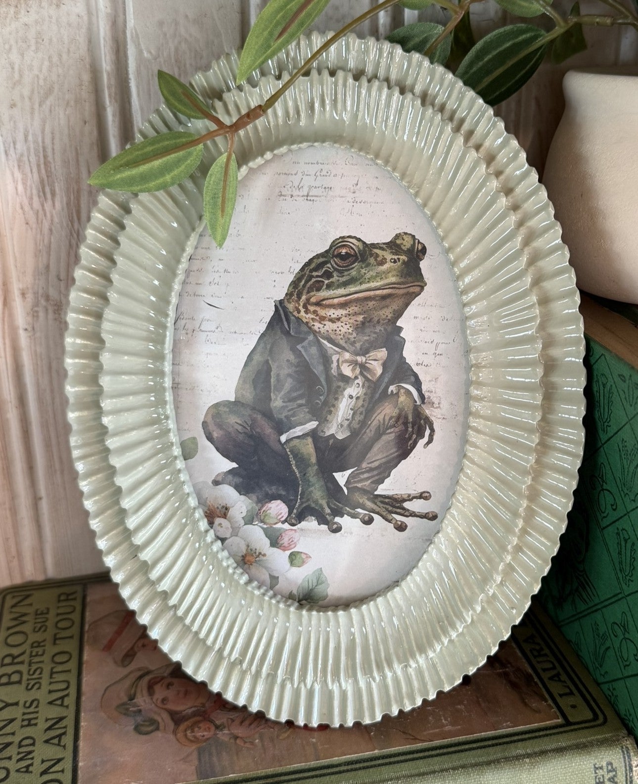 Dapper Toad Victorian Portrait in Textured Ivory Oval Frame – Quirky Dark Academia Décor - 8" x 6.5"