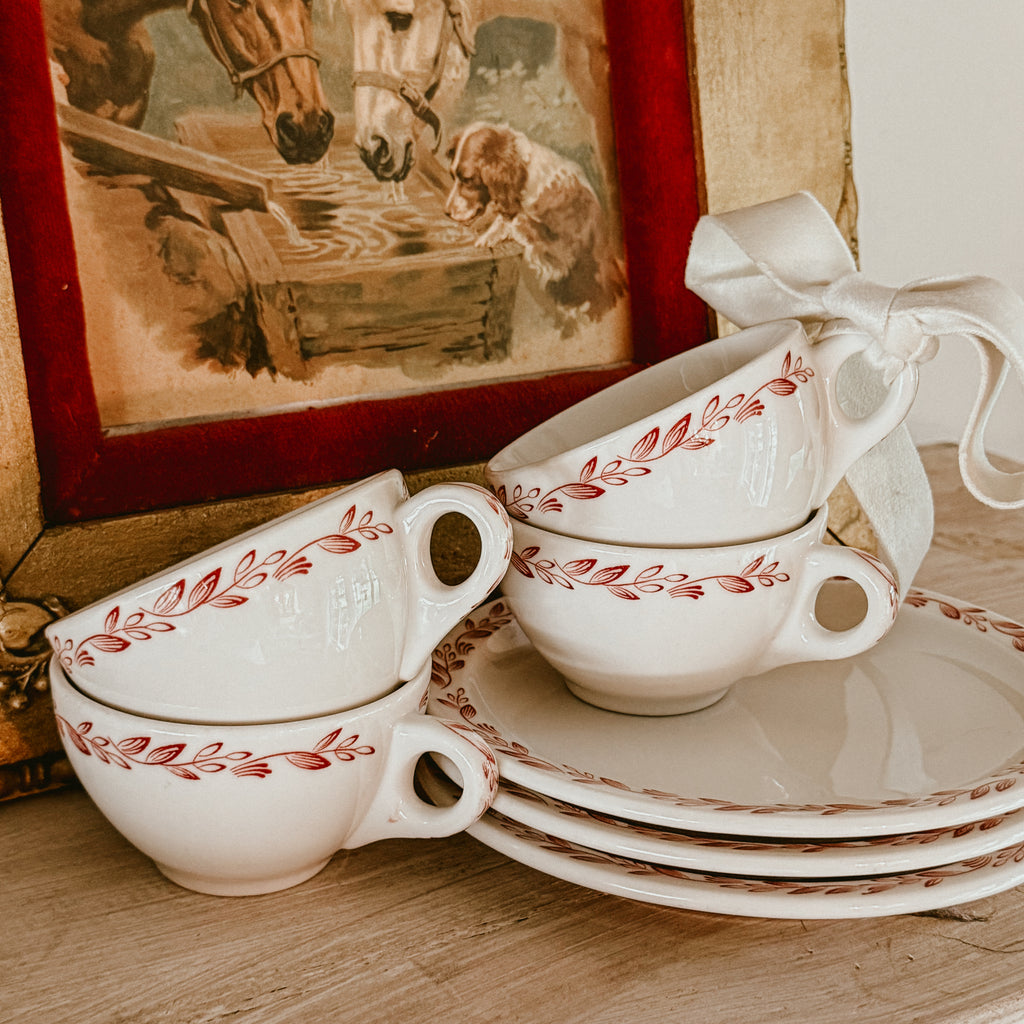 1963 Syracuse China Red Roxbury Restaurant Ware Coffee Cups & Saucers – 8-Piece Set