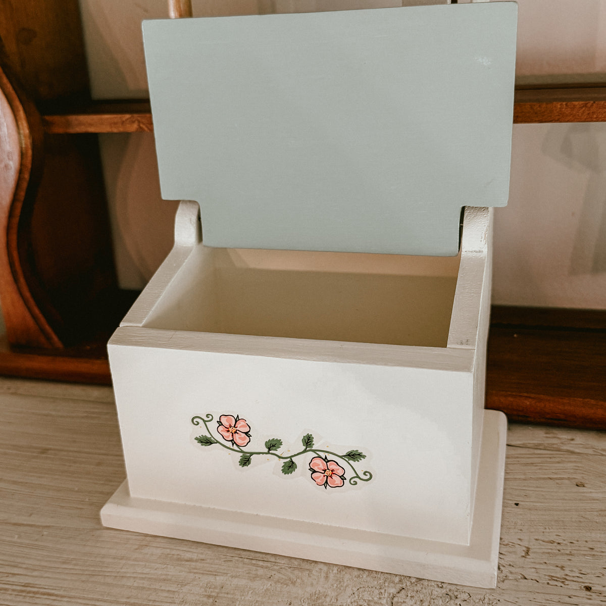 Slant Lid Cottagecore Strawberry Vintage Recipe Box