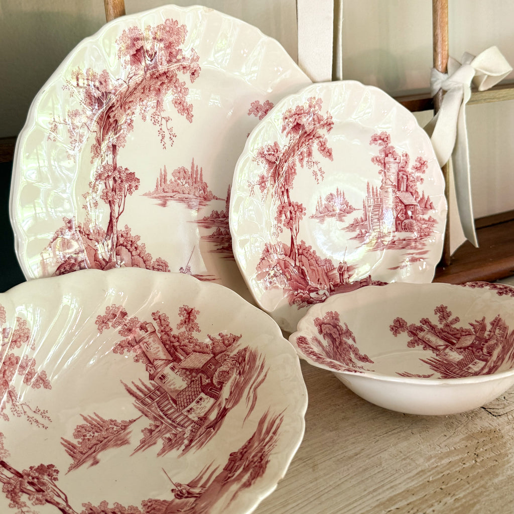 Johnson Brothers "The Old Mill" Pink/Red Transferware Tableware – 4-Piece English Ironstone Starter Set