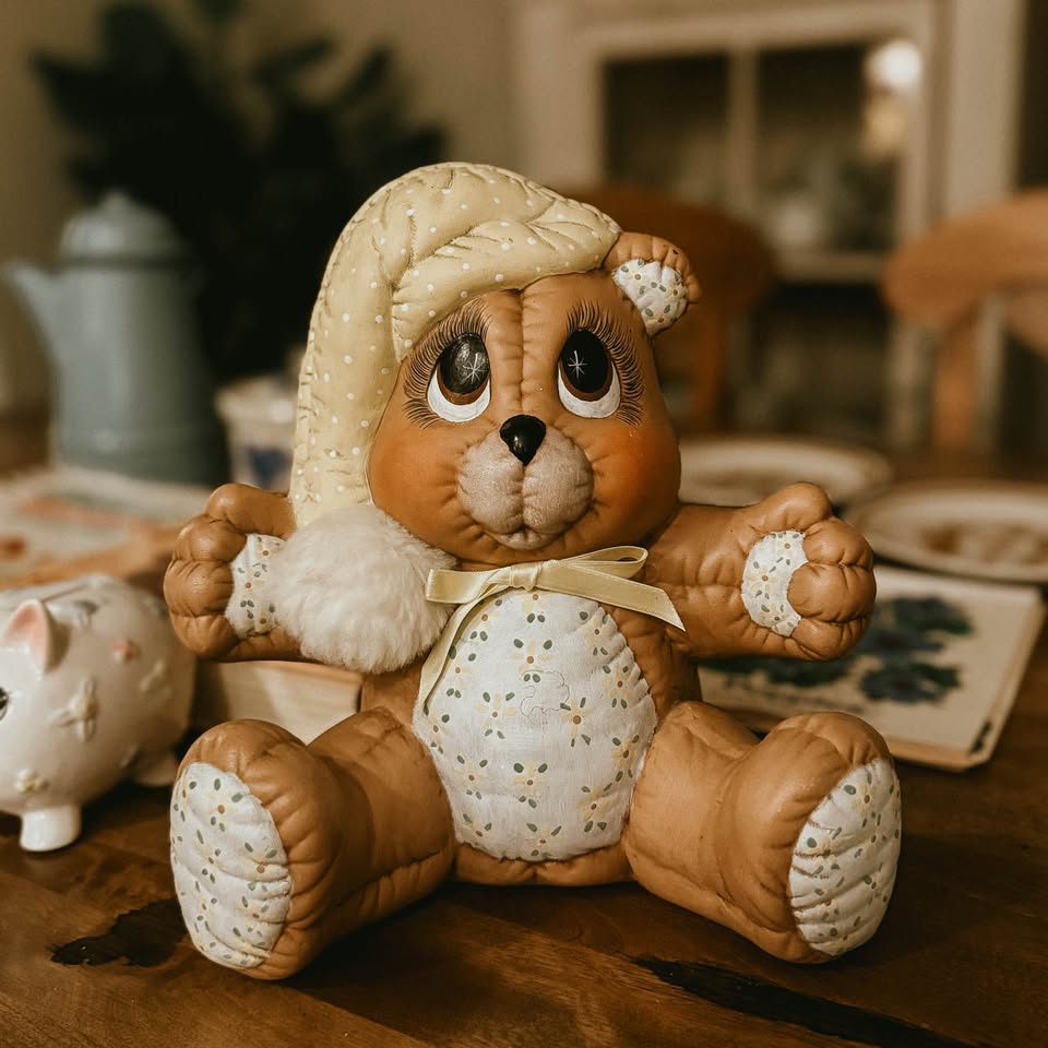 Hand-Painted "Quilted" Ceramic Teddy Bear Bank - Big Eyes Kitsch Nursery Decor - Vintage 1986 Dona Mold