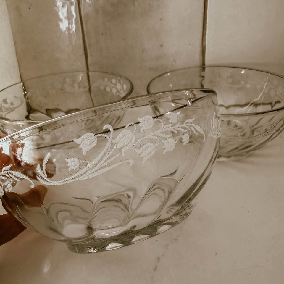Etched Glass Vintage Dessert Bowls – Clear Floral & Vine Pattern - Set of 3